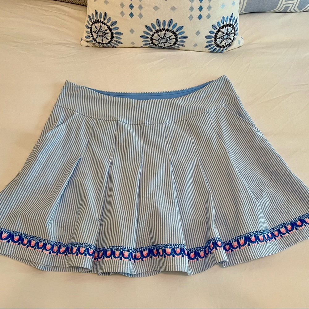 Lilly Pulitzer 
UPF 50 Luxletic Priska Skort Blue Peri Seersucker